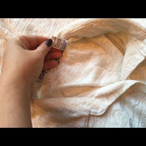 LONG TUNIC Tank that Optionally Ties in Front! - Picture 8 of 11